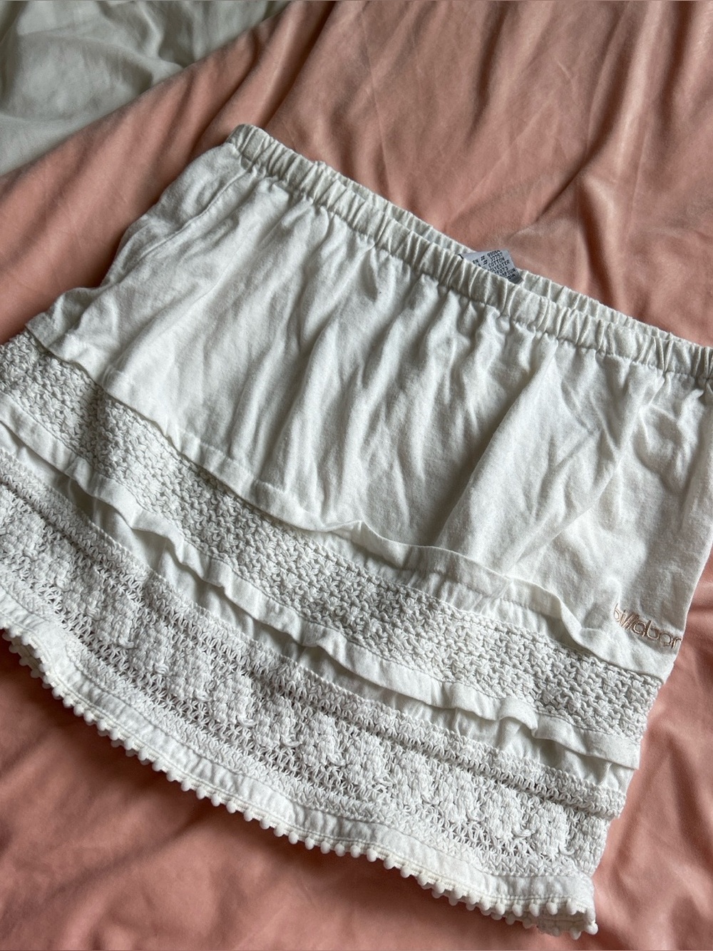 Billabong white mini skirt